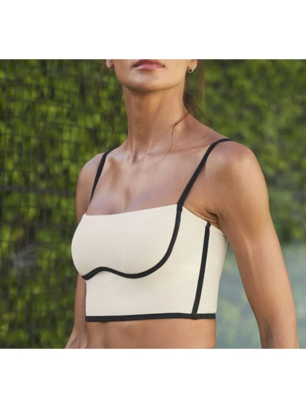 Alo Airbrush Streamlined Bra Tank Ivory Black Padded Sports Bralette Crop Top M